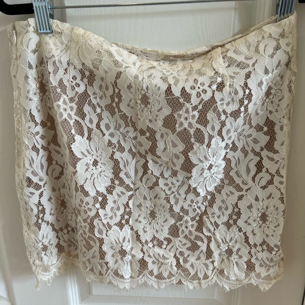 White lace skirt